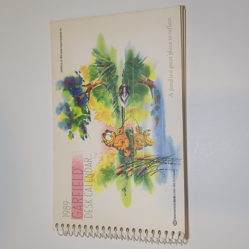 1988 - 1989 Garfield desk calendar United Feature Syndicate collectible Vintage